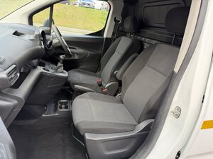 Vauxhall Combo LWB L2 Dynamic 1.5 Combo 2300 Dynamic TD 0dr