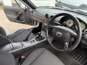 Mazda MX-5 Roadster 1.8 MX-5 1.8I 2dr