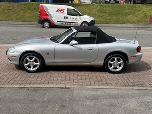 Mazda MX-5 Roadster 1.8 MX-5 1.8I 2dr