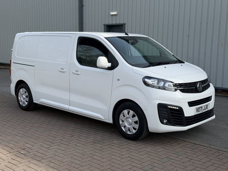Vauxhall Vivaro Sportive  1.5 Vivaro 2700 Sportive S/S 0dr