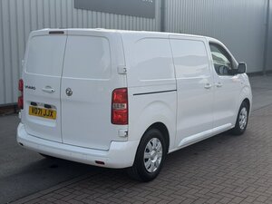 Vauxhall Vivaro Sportive  1.5 Vivaro 2700 Sportive S/S 0dr