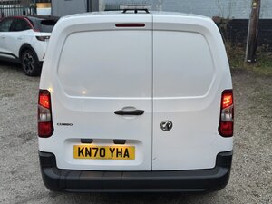 Vauxhall Combo LWB CREW VAN  1.5 dr L2 LWB D/CAB