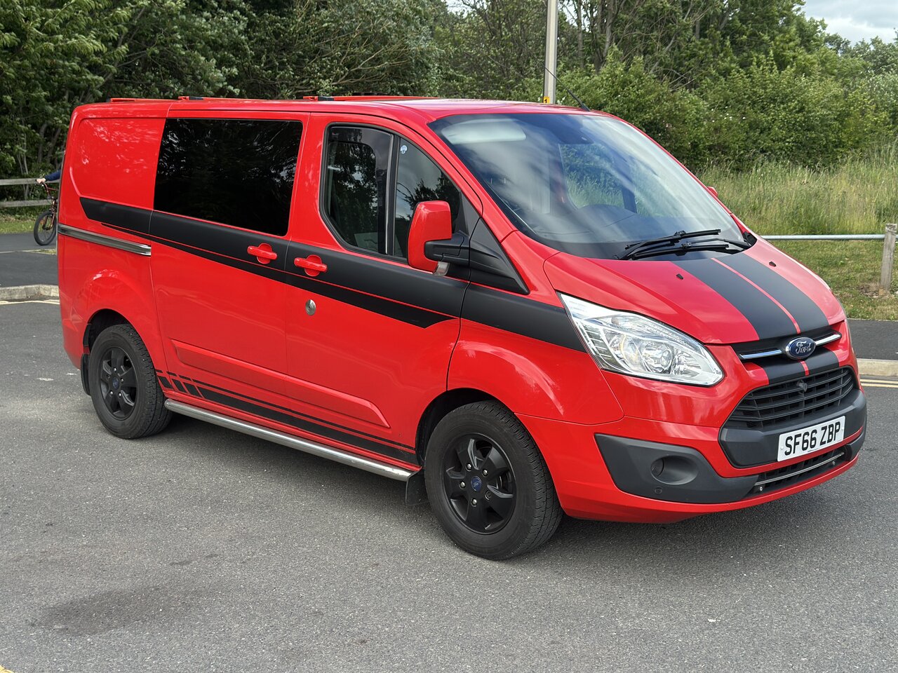 Ford Transit Custom LTD  2.0 290 Limited, WINDOW VAN, NO VAT, 5 SEATER
