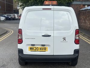 Peugeot Partner Professional 1.5 Partner Professional L1 Blue Hdi  dr
