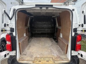 Peugeot Expert. NO VAT 2.0 Expert Professional Standard BLUE HDI 0dr