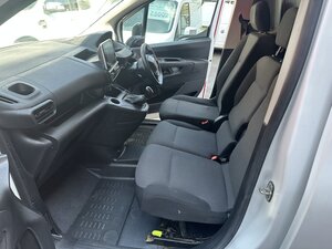 Peugeot Partner Pro, NO VAT 1.5 Partner Professional L2 Blue Hdi  dr