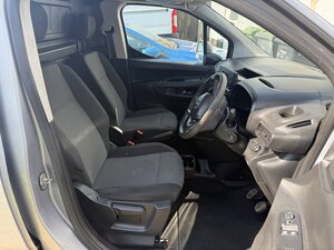 Vauxhall Combo LWB SPORTIVE 1.6 Combo L2 2300 Sportive S/S 