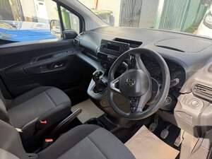 Vauxhall Combo LWB SPORTIVE 1.6 Combo L2 2300 Sportive S/S 