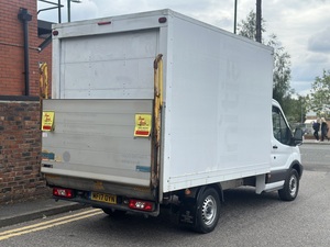 Ford Transit Luton 350 2.0 350 L2 C/c 