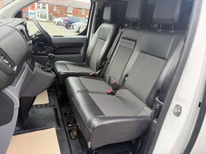 Vauxhall Vivaro Sportive LWB 1.5 Vivaro 2900 Sportive L2 S/S 0dr