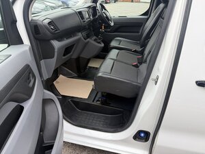 Vauxhall Vivaro Sportive LWB 1.5 Vivaro 2900 Sportive L2 S/S 0dr