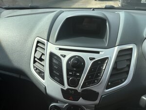 Ford Fiesta 1.4 Fiesta Titanium 96 5dr