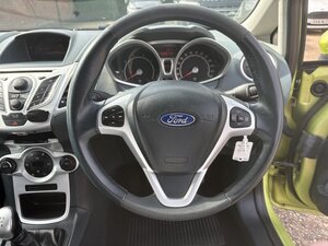 Ford Fiesta 1.4 Fiesta Titanium 96 5dr