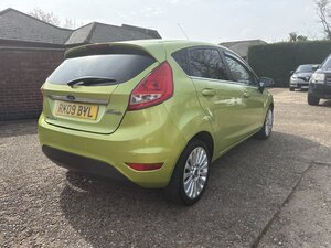Ford Fiesta 1.4 Fiesta Titanium 96 5dr