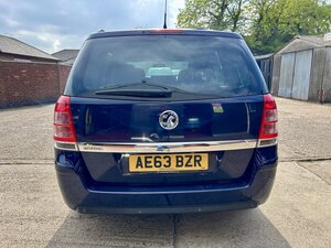 Vauxhall Zafira 1.8 Zafira Exclusive 5dr