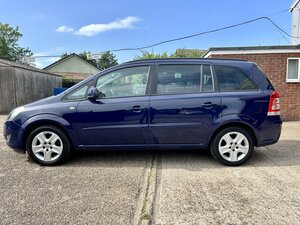 Vauxhall Zafira 1.8 Zafira Exclusive 5dr