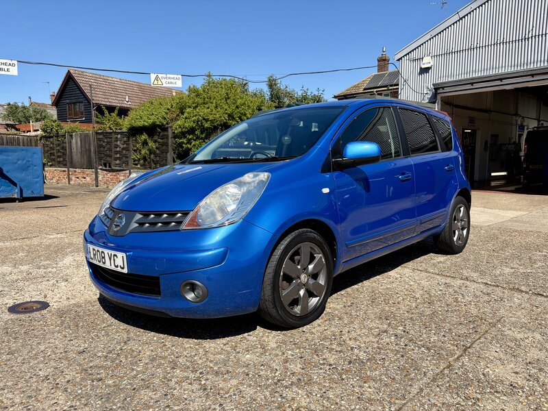 Nissan Note 1.6 NOTE Tekna 5dr