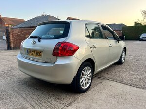 Toyota Auris 1.6 Auris Tr Vvt-i 5dr