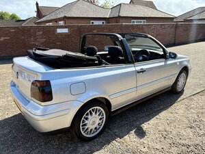 Volkswagen Golf 1.6 GOLF Cabriolet 2dr