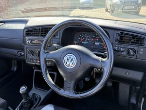 Volkswagen Golf 1.6 GOLF Cabriolet 2dr