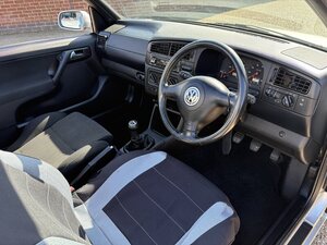 Volkswagen Golf 1.6 GOLF Cabriolet 2dr