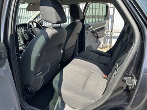 Ford Focus 1.6 Focus Titanium 100 5dr