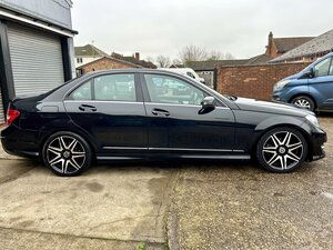 Mercedes-Benz C-Class 2.1 C220 Cdi Blueefficiency Amg Sport Plus 4dr