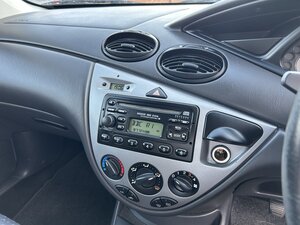 Ford Focus 1.6 Focus Zetec 5dr
