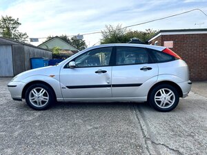 Ford Focus 1.6 Focus Zetec 5dr