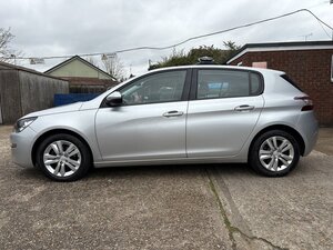 Peugeot 308 1.6 308 Active HDI 5dr