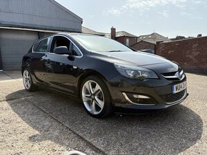 Vauxhall Astra 1.4 Astra SRI T 5dr