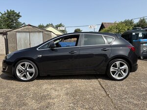 Vauxhall Astra 1.4 Astra SRI T 5dr