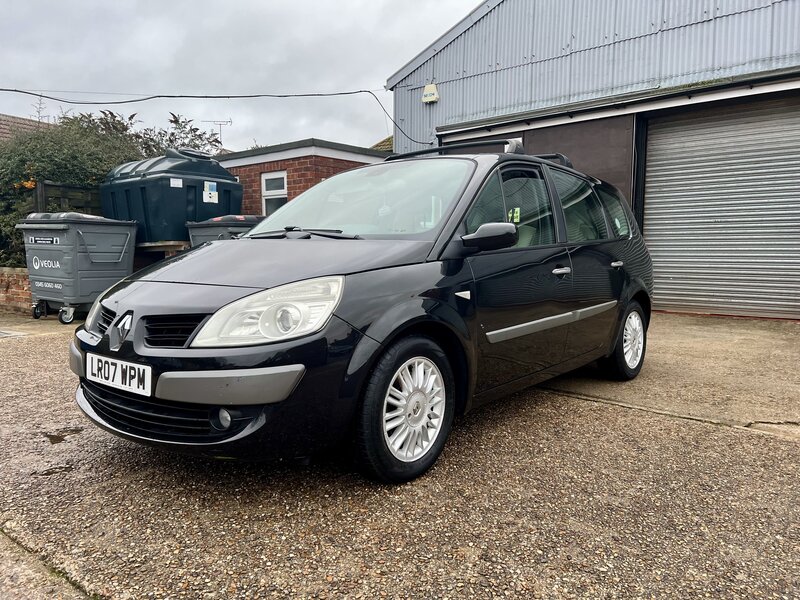 Renault Scenic 2.0 Grand Scenic Privilege-7 VVT 5dr