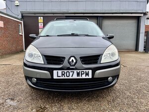 Renault Scenic 2.0 Grand Scenic Privilege-7 VVT 5dr