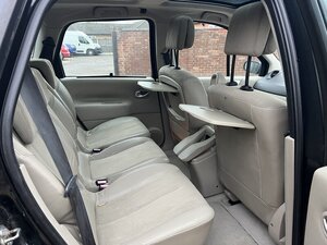 Renault Scenic 2.0 Grand Scenic Privilege-7 VVT 5dr