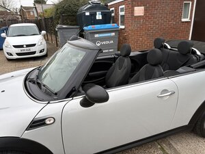 Mini Convertible 1.6 ONE 2dr