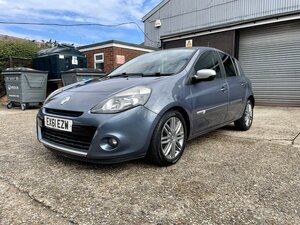 Renault CLIO 1.1 Gt Line Tomtom Tce 5dr