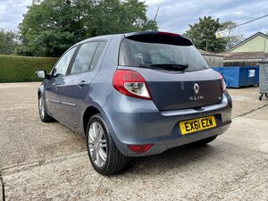 Renault CLIO 1.1 Gt Line Tomtom Tce 5dr