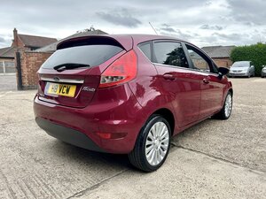 Ford Fiesta 1.4 Fiesta Titanium 96 5dr