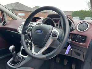 Ford Fiesta 1.4 Fiesta Titanium 96 5dr