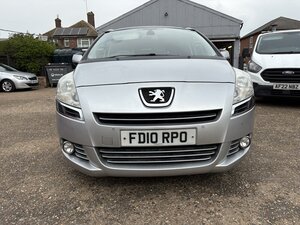 Peugeot 5008 1.6 5008 Exclusive T 5dr