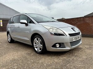 Peugeot 5008 1.6 5008 Exclusive T 5dr