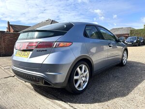 Honda Civic 1.8 Civic Ex I-vtec 5dr