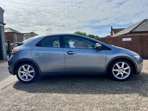 Honda Civic 1.8 Civic Ex I-vtec 5dr