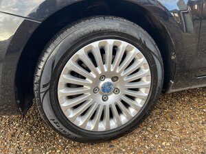 Ford Focus 2.0 Focus Titanium 145 5dr