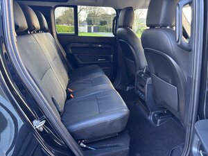 Land Rover Defender 3.0 Defender HARD TOP S D MHEV AUTO 5dr