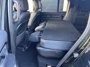 Land Rover Defender 3.0 Defender HARD TOP S D MHEV AUTO 5dr