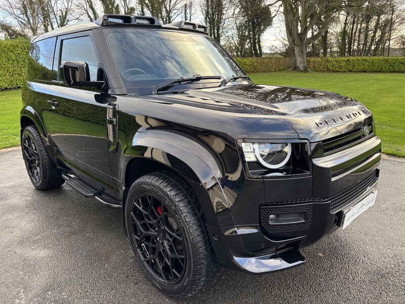 Land Rover Defender 3.0 Defender HARD TOP D MHEV AUTO 5dr