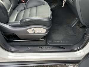 Porsche Macan 2.0  5dr