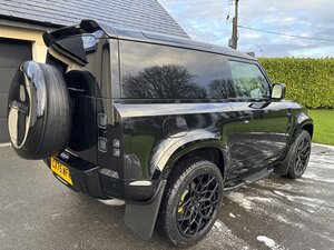 Land Rover Defender 3.0 Defender HARD TOP S D MHEV AUTO 3dr